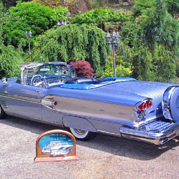 1958 Pontiac Parisienne Convertible. - Classic Cars