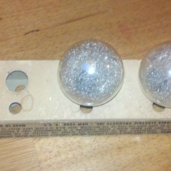 old flash bulbs