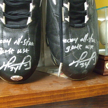 2004 David Ortiz All Star Game Used Cleats