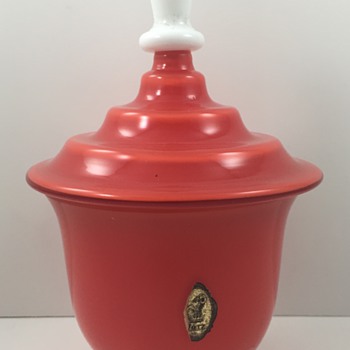Loetz covered jar, Korallrot mit Opal, PN III-2295, ca. 1925, with original paper label - Art Glass