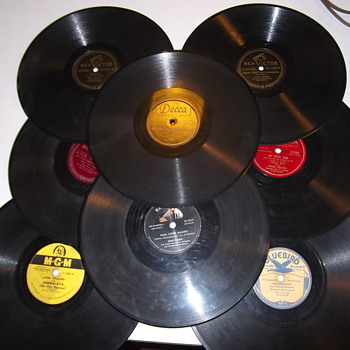 Vintage 78 Rpm records - Records