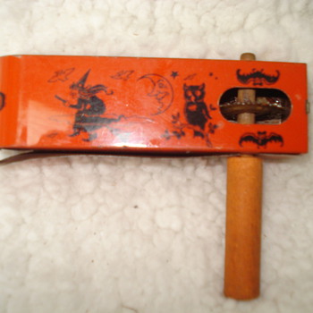VINTAGE RATTLES