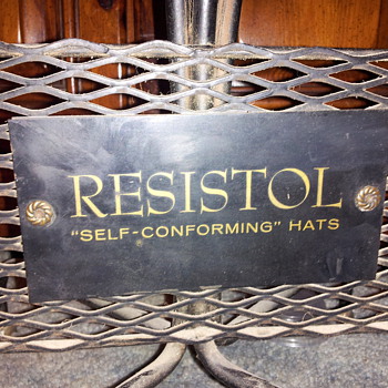 Need info... Vintage Resistol Hat display