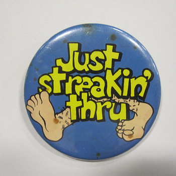Streaking Button Pin - Advertising