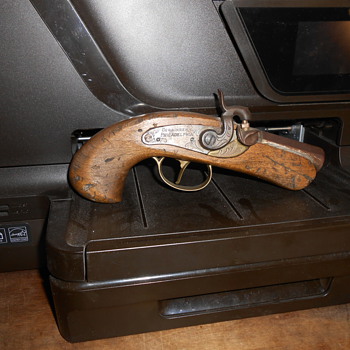 Philadelphia deringer - Military and Wartime