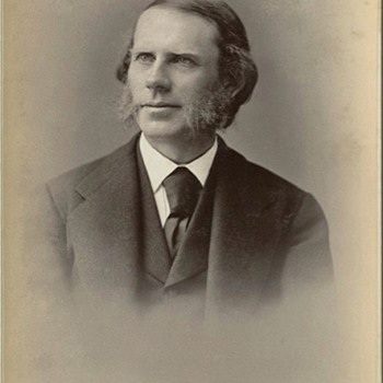 Cabinet Card of Thomas De Witt Talmage (mid-1870s)