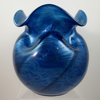 Loetz Blue Melusin vase. Prod. Nr. II-4775, ca. 1907 - Art Glass