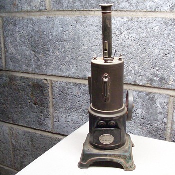 1930s Bing toy steam engine