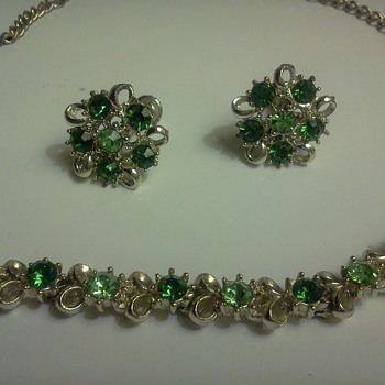 Could this be Coro ?? - Costume Jewelry
