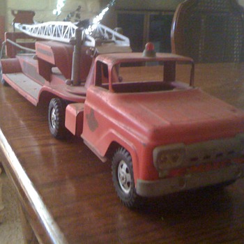 Antique Tonka Ladder Fire Truck