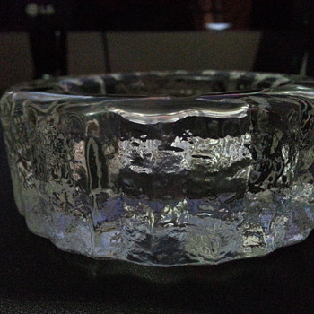 'ICE LOOK 'ASHTRAY - Glassware