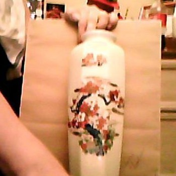 UNQUIE ORIENTAL VASE