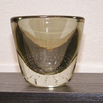 Vintage Erickson Controlled Bubbles Green 1960's  $5.00 - Art Glass