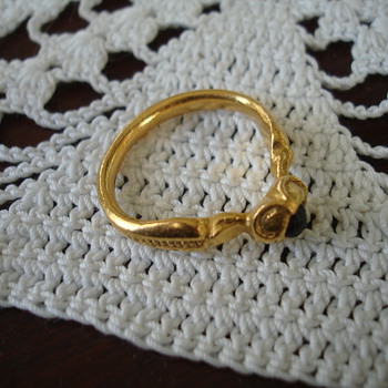 Very Old Gold & Garnet Ring - Fine Jewelry