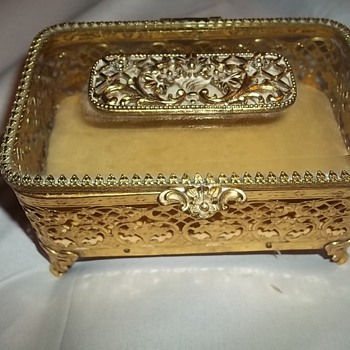 matson jewlery/trinket box
