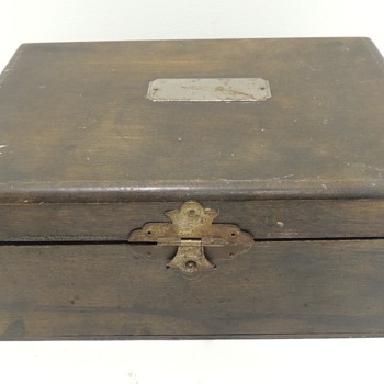 Wooden Humidor - Tobacciana