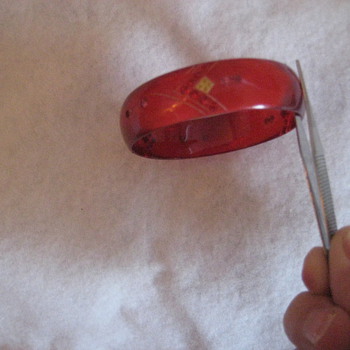 Candy Apple Red  Bakelite or Lucite Braclet ? - Costume Jewelry