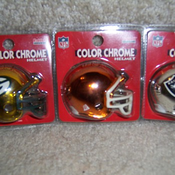 NFl mini color chrome helmets - Football