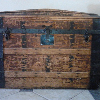 chest trunk