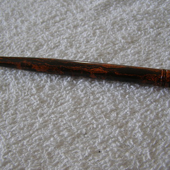 VERY COOL PEN!!PLEASE HELP ANY INFO ABOUT IT WOULD BE GREAT!