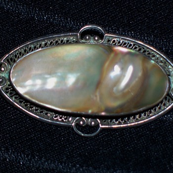 Old brooch- can you identify?