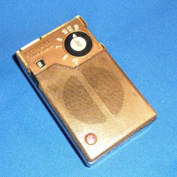 1950's HITACHI Transistor Radio