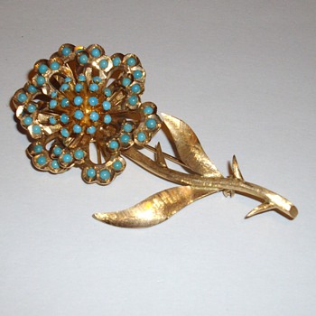 Antique turqoise and gold brooch