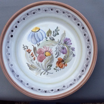Vintage bowl - Art Pottery