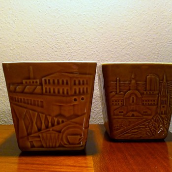 RORSTRAND - SWEDEN - Art Pottery