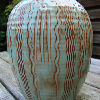 nice sphinx vase