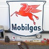 Mobil collectibles