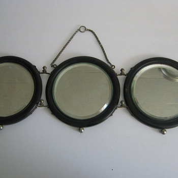Mirror - tri fold - Furniture