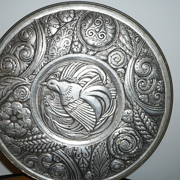Paradise Fruit Cake Tin from the Ward Baking Co. of New York - Kitchen