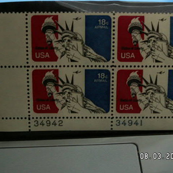 1974 Statue of Liberty 18¢ Air Mail Stamp - Stamps