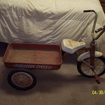 AMERICAN FLYER DELIVERY TRICYCLE