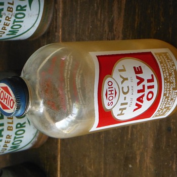 1939 SOHIO glass oil bottle - Petroliana