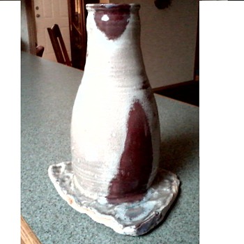 Lois Van Vleet " Free Form" Vase on a Clay Slab / Signed  - Art Pottery