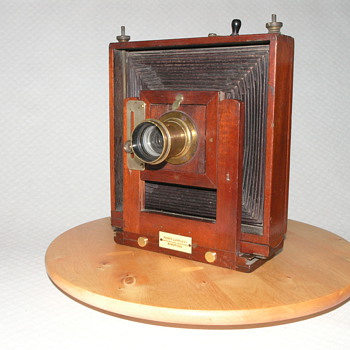 Lund & Co, Percy,  St. John Camera, 1890. - Cameras