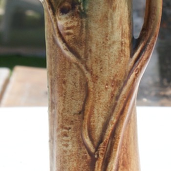 Weller Woodcraft vase