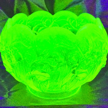 My First Piece of Vaseline Glass (Fenton) - Art Glass