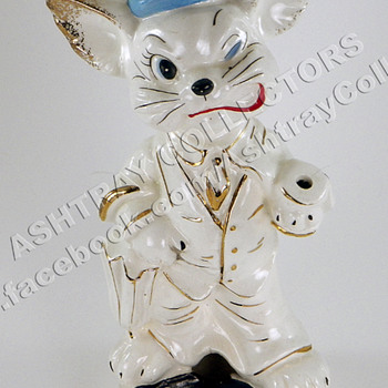 8" Cat Smoker Ashtray - Tobacciana
