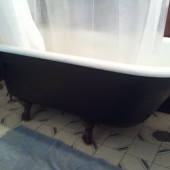 Cast Iron Bath Tub