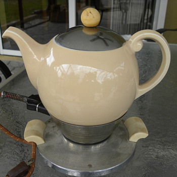 Art Deco Electric Teapot - Kitchen
