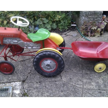 My Brothers Triang Tractor & Trailor