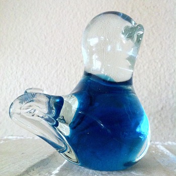 Unknown Small Blue Bird - Art Glass