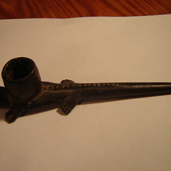 Reptile smoking pipe