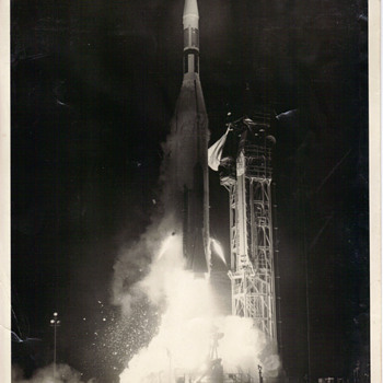 PICTURES FROM MARINER 2 - Photographs