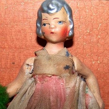 Porcelain Antique 4-inch doll painted face Silver Painted Hair and shoes Unknown Mfg. - Dolls