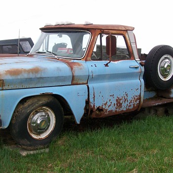 Some more junk! - Classic Cars