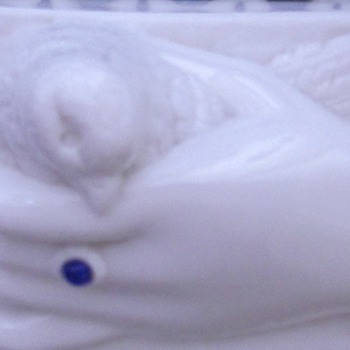 Atterbury Victorian Milk Glass Glove Box - Dove in Hand - Glassware
